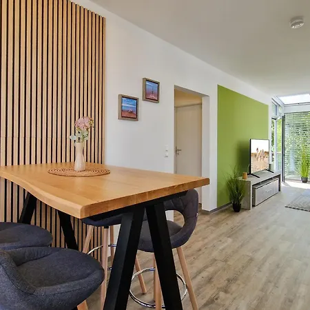 Appartamento Brise Gartenhaus Belvedere App 04 *