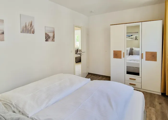 Apartment Brise Gartenhaus Belvedere App 04 *